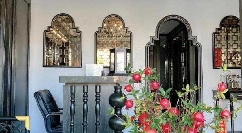 Malisa Hotel Nhu Thuc Экстерьер фото